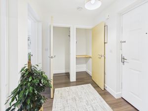 Hallway- click for photo gallery